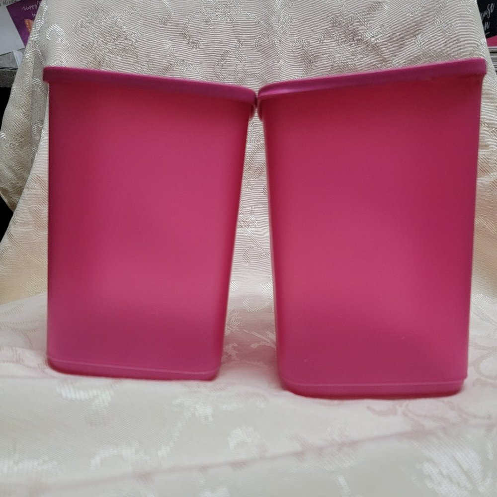 2 Tupperware Cubix XL 2.2 L Containers